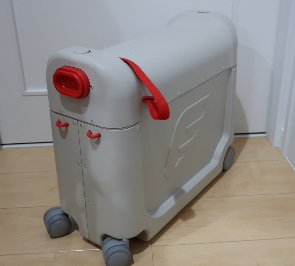 使えない？】Jetkids BedBoxは飛行機で使用制限あり！注意点とか使える 