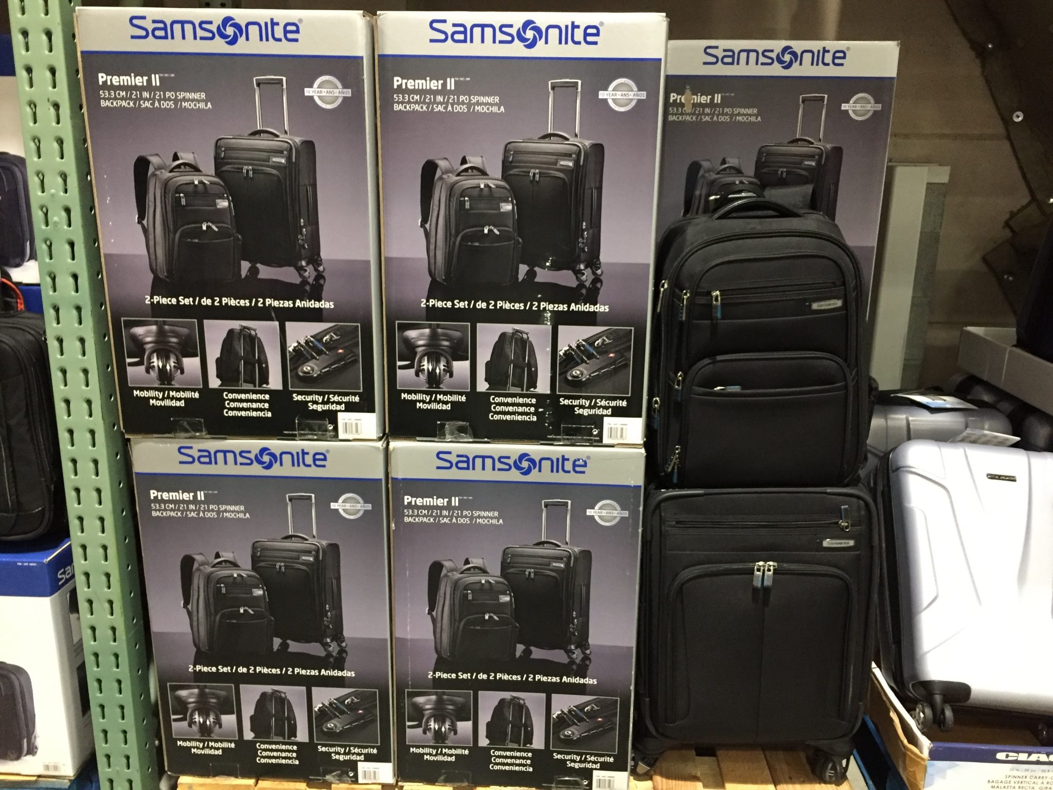 コストコで売っているサムソナイトのスーツケースをまとめてみた この素晴らしいマイルに祝福を！